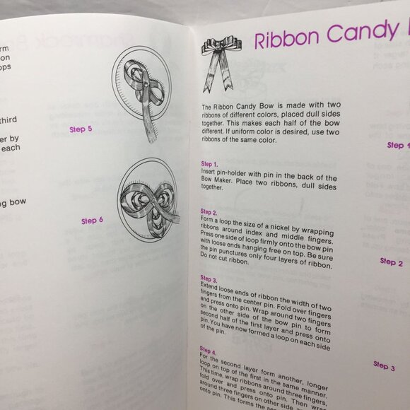 Vintage 2 Book Set Creative Gift Wrapping Fun Easy Finishing Touch 35 Ribbon Bow - Picture 9 of 16